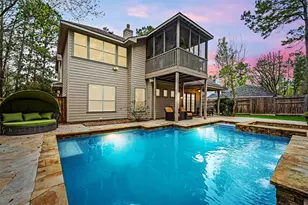 110 S Longsford Cir, The Woodlands, TX 77382 - Photo 24
