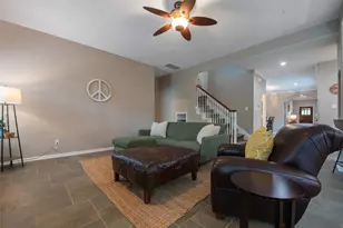 110 S Longsford Cir, The Woodlands, TX 77382 - Photo 8