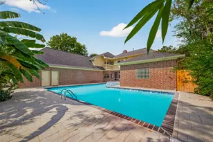 5411 Pine St, Bellaire, TX 77401 - Photo 42