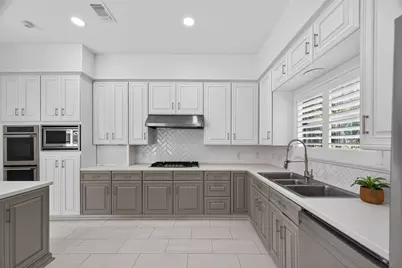 5411 Pine Street, Bellaire, TX 77401 - Photo 18