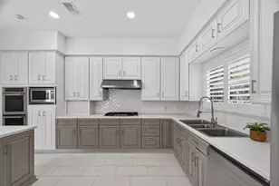 5411 Pine St, Bellaire, TX 77401 - Photo 18