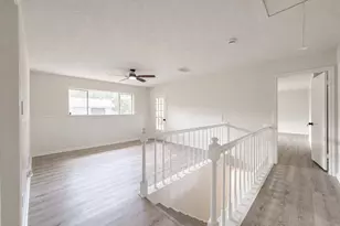 16422 Brambling Dr, Houston, TX 77059 - Photo 24