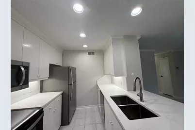 2120 El Paseo Street #209, Houston, TX 77054 - Photo 1