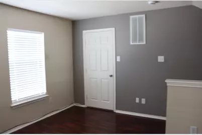 7007 Woodridge Square Drive, Houston, TX 77087 - Photo 10