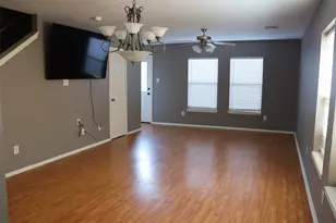 7007 Woodridge Square Dr, Houston, TX 77087 - Photo 2