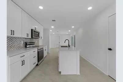 2231 Round Lake Drive, Houston, TX 77077 - Photo 10