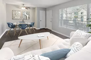 874 Yorkchester Dr, Houston, TX 77079 - Photo 2