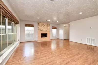 12318 Glenmeadow Drive, Stafford, TX 77477 - Photo 8