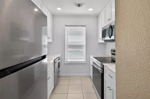 6525 Renwick Dr, Houston, TX 77081 - Photo 6