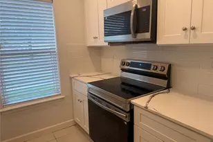6525 Renwick Dr, Houston, TX 77081 - Photo 12