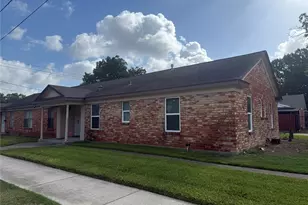 6525 Renwick Dr, Houston, TX 77081 - Photo 1