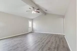 10927 Hillside Creek Dr, Humble, TX 77396 - Photo 4