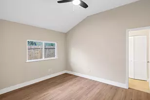 9254 Autumnsong Dr, Houston, TX 77064 - Photo 16