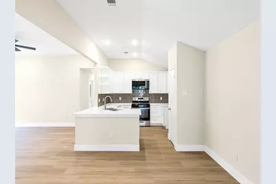 9254 Autumnsong Drive, Houston, TX 77064 - Photo 8