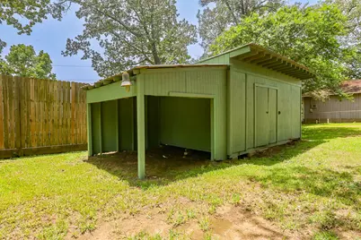 235 Mesa Verde, Livingston, TX 77351 - Photo 22
