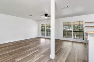 235 Mesa Verde, Livingston, TX 77351 - Photo 6