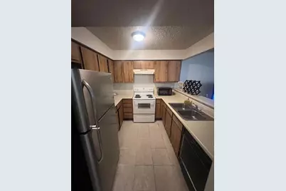 6843 Greenway Chase Street #6843, Houston, TX 77072 - Photo 10