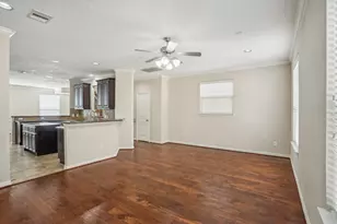 3419 Skyline Village Dr, Houston, TX 77057 - Photo 6