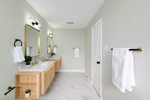 11503 Burgoyne Dr, Houston, TX 77077 - Photo 32