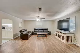 13414 Anna Ct, Santa Fe, TX 77517 - Photo 14