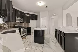 71 N Forrest Ave, La Porte, TX 77571 - Photo 18