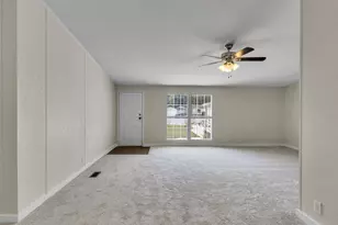 16097 Lone Star Ranch Dr, Conroe, TX 77302 - Photo 32