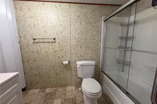 1003 Nunez St, Kendleton, TX 77417 - Photo 8