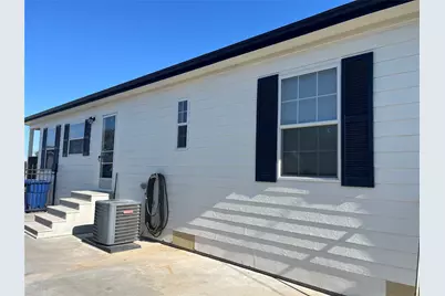 1007 Rose Lane, Eagle Lake, TX 77434 - Photo 6