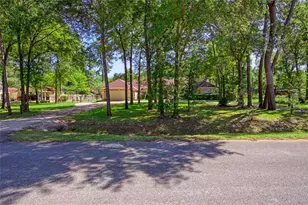 11207 Indian Trails Dr, Tomball, TX 77375 - Photo 1