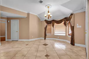 11207 Indian Trails Dr, Tomball, TX 77375 - Photo 10