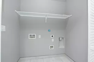 309 E 43rd St, Houston, TX 77022 - Photo 8