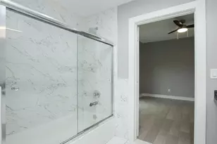 309 E 43rd St, Houston, TX 77022 - Photo 28