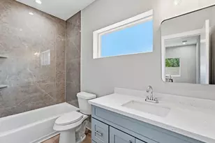 1937 Dewalt St, Houston, TX 77088 - Photo 24