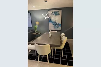 3131 Southwest Freeway #B17, Houston, TX 77098 - Photo 4