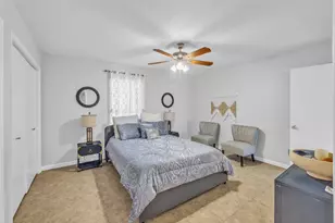 6909 Weiss Dr, Galveston, TX 77551 - Photo 22