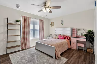 9514 Marblemount Drive, Houston, TX 77064 - Photo 16