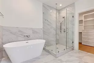 1740 Ojeman Point Ln, Houston, TX 77055 - Photo 18