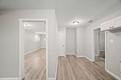605 West Avenue, Pasadena, TX 77502 - Photo 12