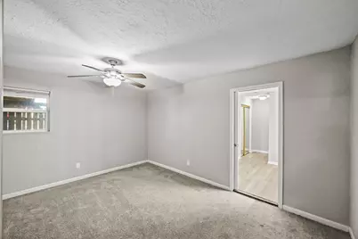 605 West Avenue, Pasadena, TX 77502 - Photo 14