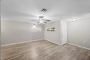 605 West Ave, Pasadena, TX 77502 - Photo 8