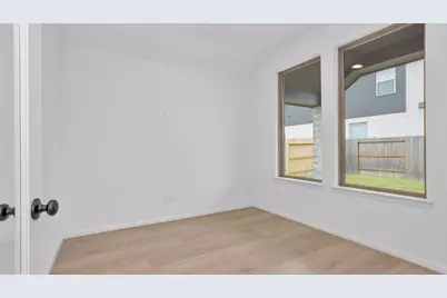 307 Eileen Drive, Rosenberg, TX 77471 - Photo 8