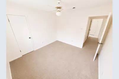 802 Seafoam Road, Houston, TX 77062 - Photo 10