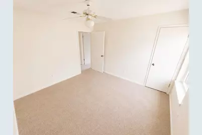 802 Seafoam Road, Houston, TX 77062 - Photo 14