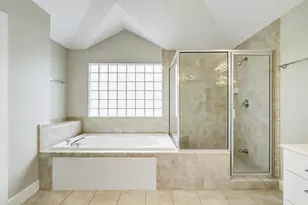 425 W 26th St, Houston, TX 77008 - Photo 20