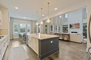 122 N Winter Sunrise Cir, The Woodlands, TX 77375 - Photo 18