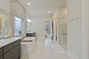 122 N Winter Sunrise Cir, The Woodlands, TX 77375 - Photo 26