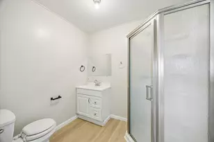 5806 S Hwy 35, Alvin, TX 77511 - Photo 22
