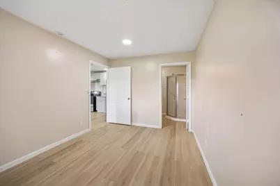 5806 S Highway 35, Alvin, TX 77511 - Photo 24