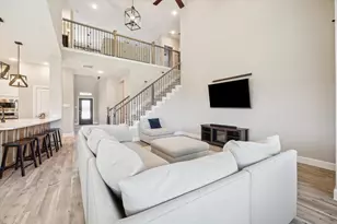 11718 Lost Maples Springs Dr, Cypress, TX 77433 - Photo 10