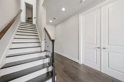8612 Emnora Lane, Houston, TX 77080 - Photo 8